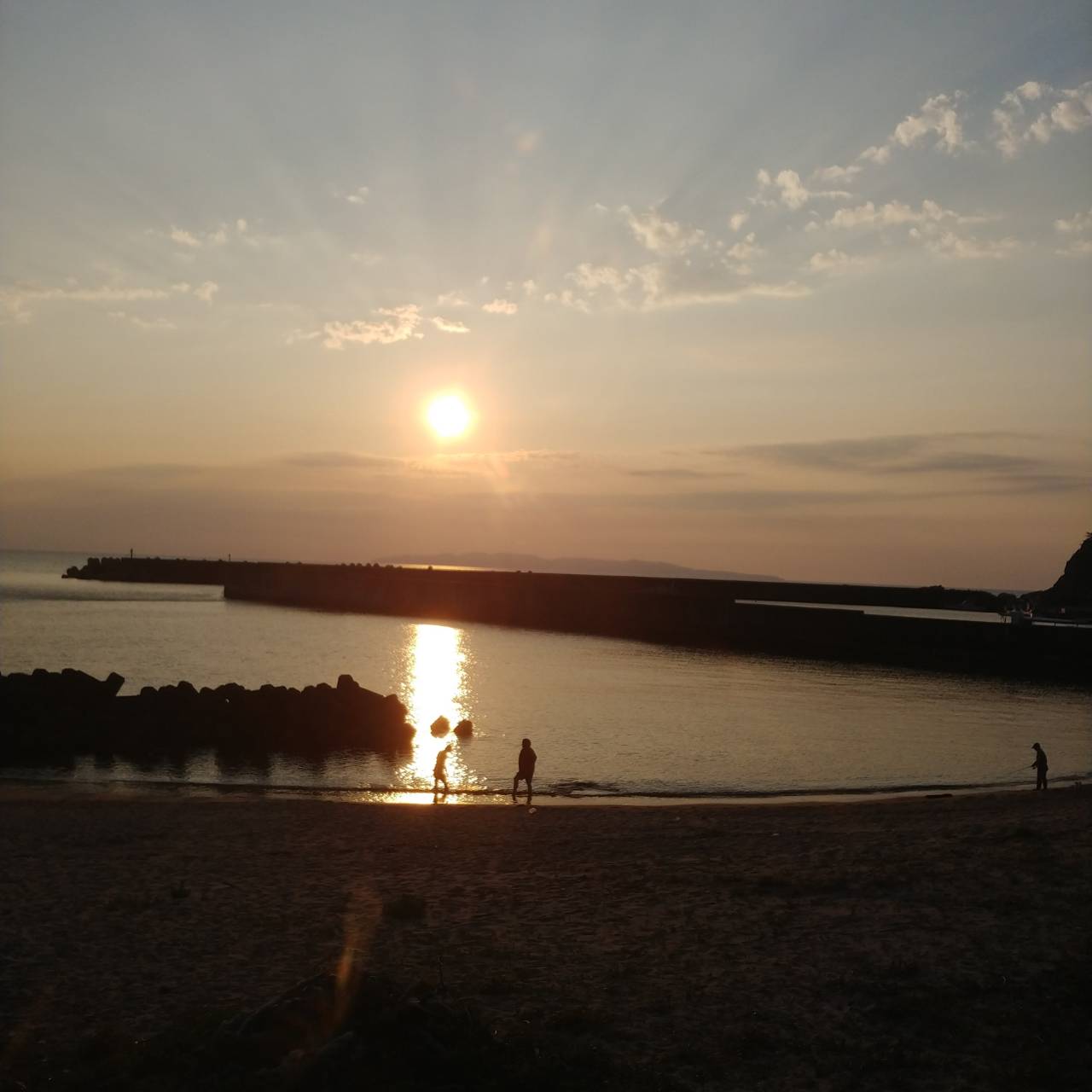 店前夕日